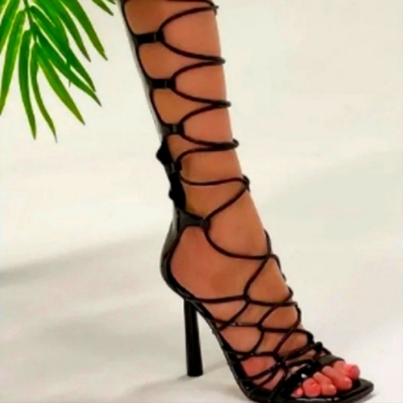 NEW Gianni Bini Rydelle Gladiator Patent Leather Knee High Sandals Heels Summer - Picture 2 of 11